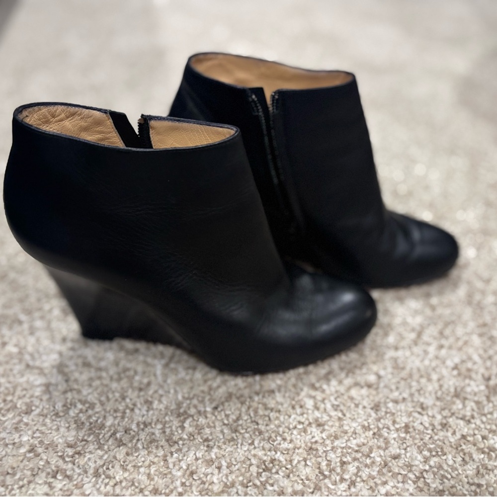 Christian Louboutin Black Wedge Bootie 38.5